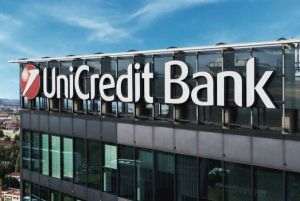 UniCredit Bank lansează în Bucureşti primul Mortgage Center
