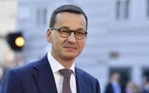 Premierul polonez Mateusz Morawiecki o critică pe Merkel pentru că a discutat cu Lukaşenko