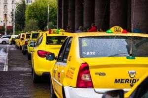 PMB propune modificarea criteriilor de departajare pentru autorizaţiile de taxi