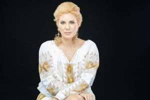 Flori de IE va defila în Cuba de Ziua Naţională a României