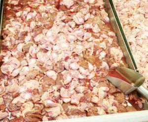 Pipote şi ficăţei de pui, retrase de la comercializare din magazinele Profi şi Penny