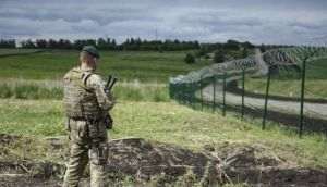 ''Rusia să-şi retragă imediat armata de la graniţa Ucrainei şi să înceteze ameninţările"