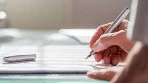 Acordarea voucherelor gratuite pentru testare va asigura adaptarea agenţilor economici la introducerea certificatului COVID-19