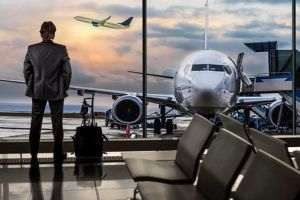 Lufthansa vrea să elimine 33.000 de zboruri din programul său de iarnă, din cauza Omicron