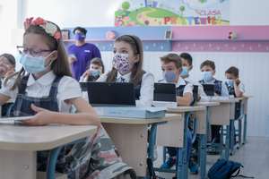 Nuclearelectrica se alătură iniţiativei Narada de a pune şcolile din România pe harta educaţiei moderne