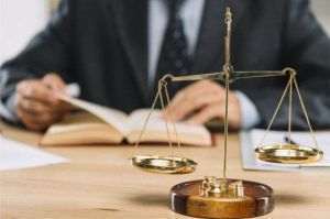 Dosar penal în legătură cu declaraţia AUR prin care se minimaliza Holocaustul