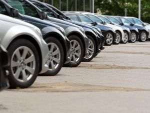 Vânzările auto în China au crescut anul trecut pentru prima dată din 2017