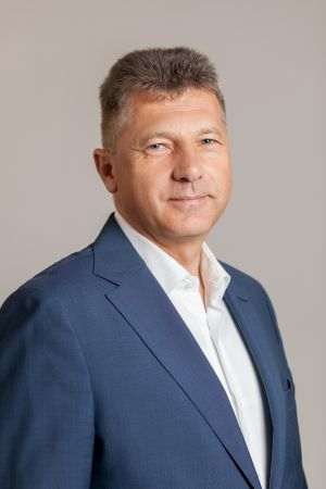 Laszlo Becsek 