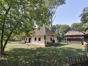Hora Unirii la Muzeul Satului