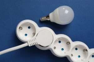 Cum poţi reduce consumul de energie electrică, fără a renunţa la confort?