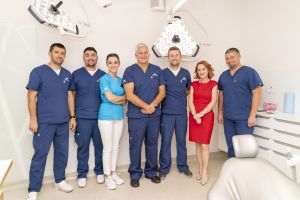 Grupul DENT ESTET şi-a mărit portofoliul cu 3 clinici în Ploieşti, Cluj-Napoca şi Oradea
