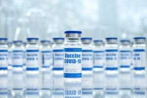 Danemarca exclude cea de-a patra doză de vaccin, precum şi booster-ul pentru persoanele sub 18 ani