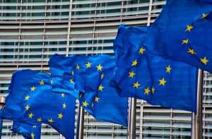 Peste 150 de recomandări de la cetăţenii UE pentru îmbunătăţirea strategiilor în domenii ca migraţia şi politica externă 
