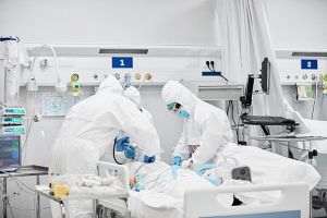 Spitalul Judeţean Buzău - aproape plin; majoritatea pacienţilor, infectaţi cu OMICRON