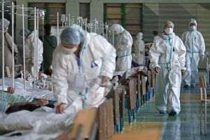 Autorităţile din Hong Kong introduc paşaportul de vaccinare 