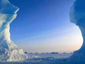 Investiţii masive în... Antarctica