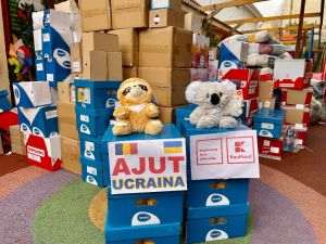 Centrul Terapeutic Marea Neagra a donat 3 tone de alimente şi produse de igienă cetăţenilor ucraineni