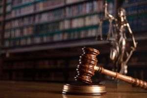 Comisia de la Veneţia critică legea de desfiinţare a Secţiei speciale şi "graba" cu care a fost promulgată
