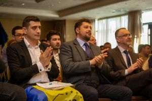George Simion, Claudiu-Richard Târziu, Sorin Lavric Sursa foto: Facebook/Alianţa pentru Unirea Românilor - AUR