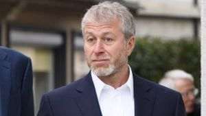 Abramovici şi negociatorii ucraineni de pace au avut simptome de otrăvire după o reuniune la Kiev