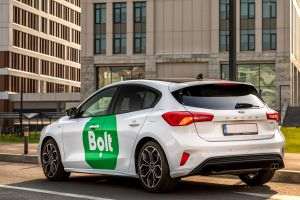Bolt lansează două servicii noi de transport la cerere