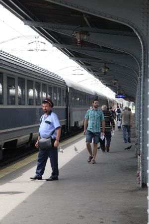 Preşedintele USR, nemulţumit de creşterea numărului de angajaţi la CFR Călători şi Metrorex