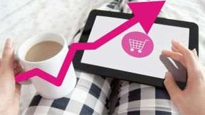 Afacerile din comerţul electronic - creştere constantă