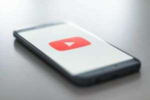 YouTube blochează canalul Duma TV al camerei inferioare a Parlamentului rus
