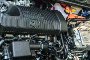 Germania vrea să elimine mai repede subvenţiile pentru automobilele hibride