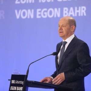 Volodimir Zelenski îl invită la Kiev pe cancelarul german Olaf Scholz