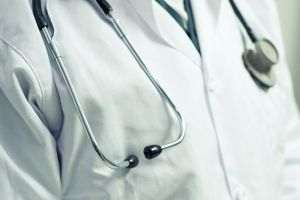 Autorităţile sanitare anchetează 8 cazuri suspecte de hepatită de origine necunoscută la copii
