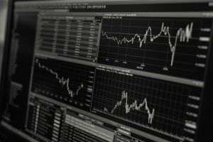 Deficit global de 2,7 milioane de angajaţi în domeniul securităţii cibernetice