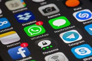 WhatsApp nu va mai funcţiona pe unele versiuni mai vechi de iOS