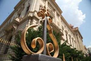 "BNR ar trebui să tragă o linie roşie a intoleranţei la inflaţie"