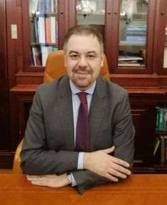 "Piaţa de capital trebuie să-şi consolideze contribuţia la finanţarea domeniilor prioritare ale economiei"