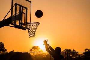LeBron, primul baschetbalist activ miliardar în dolari