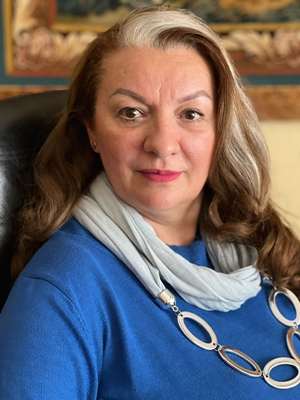Dana Lazăr, Preşedinte Director General al Nova Vision Investments AFIA