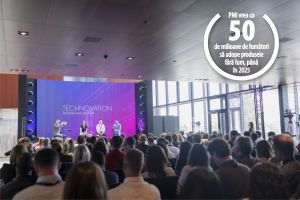 Publicul numeros al conferinţei Technovation din Neuchatel, pe care-I vedeţi în sală, a fost alcătuit exclusiv din jurnalişti din toată lumea.