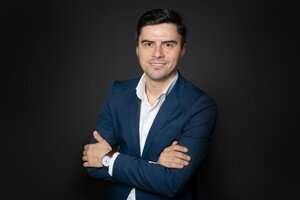 evoMAG extinde opţiunile de livrare rapidă şi integrează serviciile BeeFast 