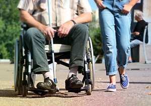 USR a depus un nou proiect de lege în sprijinul persoanelor cu dizabilităţi