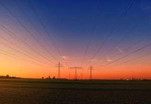 Preţul maxim al energiei electrice - 2.393,22 lei/MWh