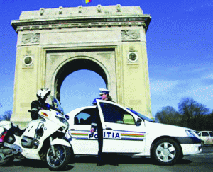 Poliţia Municipiului Bucureşti şi-a făcut asigurare RCA la "Asirom" cu 4,8 milioane lei pentru 4 ani