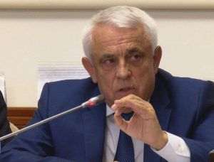 "Nu sunt probleme cu asigurarea uleiului din producţia de floarea soarelui pe care România o are"