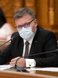 "Estimarea de deficit la bugetul de pensii pe anul acesta este 12 miliarde"