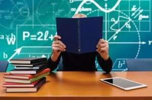 USR solicită retragerea noilor legi ale Educaţiei