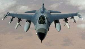 Taiwanul îşi prezintă cel mai avansat avion de luptă, după manevre militare chineze fără precedent