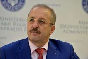 Vasile Dîncu, evaluat pozitiv de şeful Guvernului