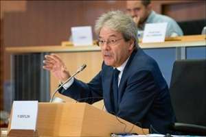 "Plafonarea preţurilor la energie va duce la diminuarea inflaţiei în 2023"