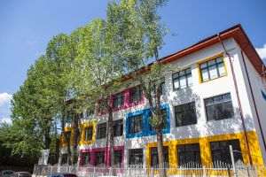 Anul şcolar a debutat cu investiţii record în unităţile din municipiul Galaţi