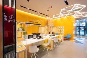 Banca Transilvania anunţă conceptul de Agenţii Dialog, pentru a facilita comunicarea directă cu clienţii 